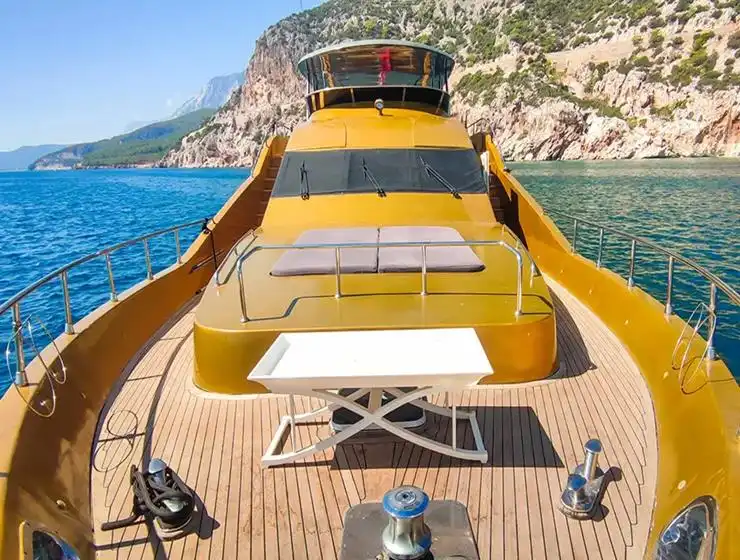 Antalya Yat Kiralama 30m Custom 88